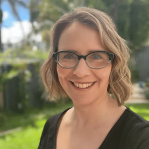 Dr Caroline Foreman